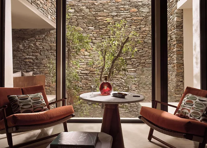 Semesteranläggning (resort) One&only Kea Island 5*