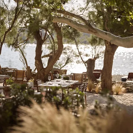 One&only Kea Island Resort Pisses